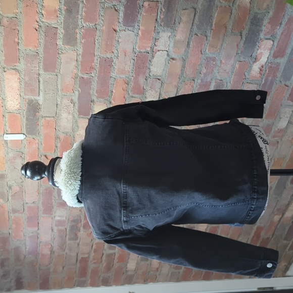 Lined embroidered denim jacket - Picture 3 of 6